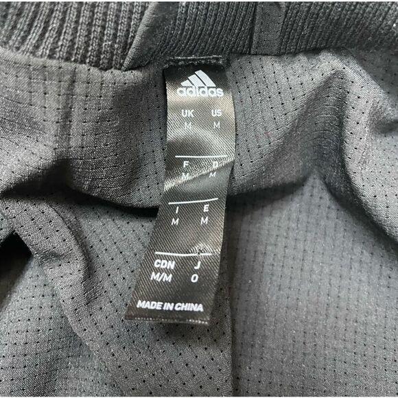 Adidas Juventus FC LNY Jacket Men Medium Black Soccer Futbol FQ6606 - Picture 8 of 10